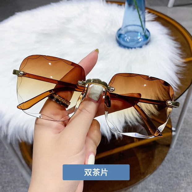 Woman Square Sunglasses Fashion